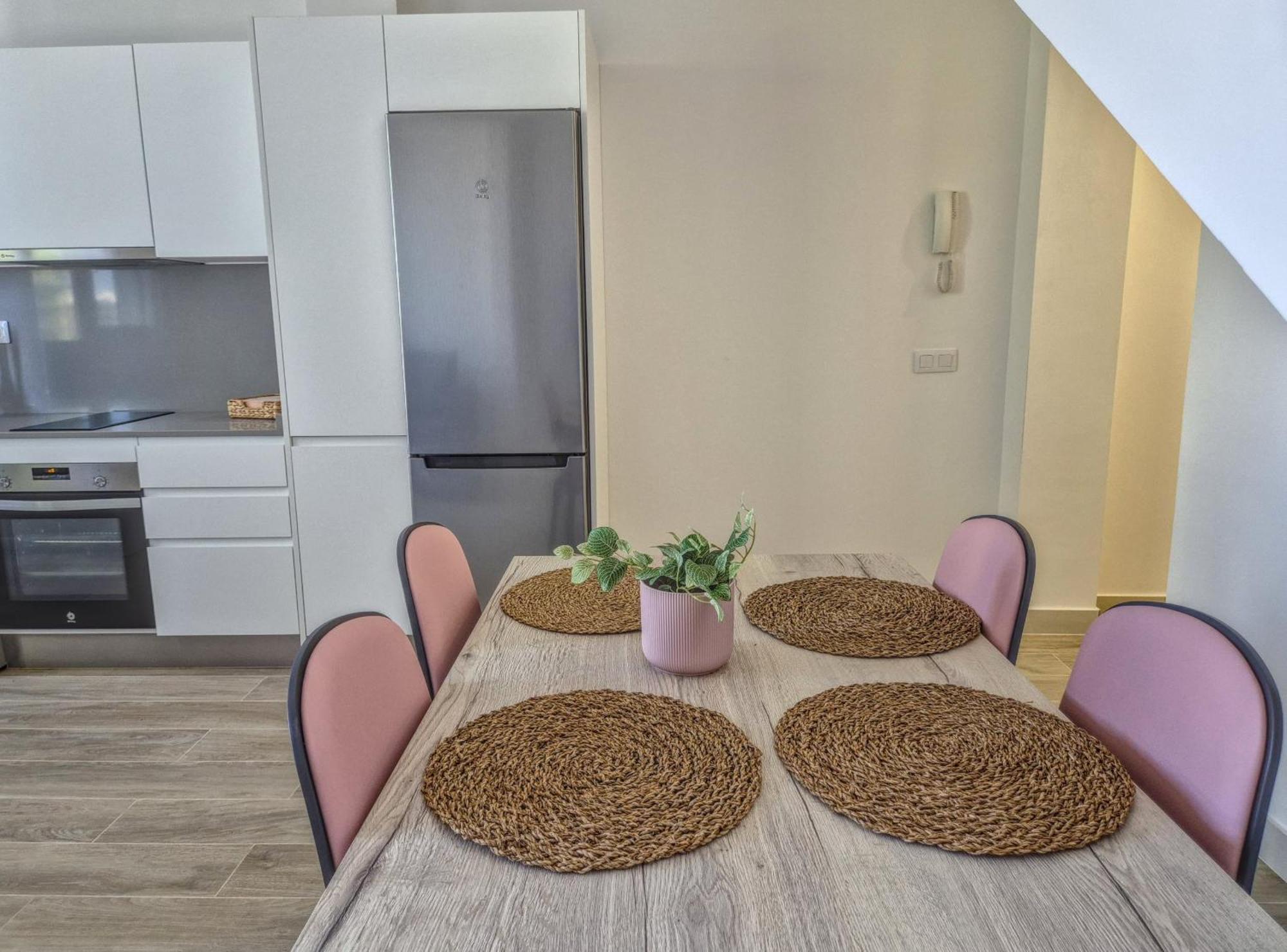 Yan Building By Canariasgetaway * Las Palmas / Gran Canaria